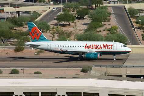 N834AW_Airbus_A.319_America_West_8401797394
